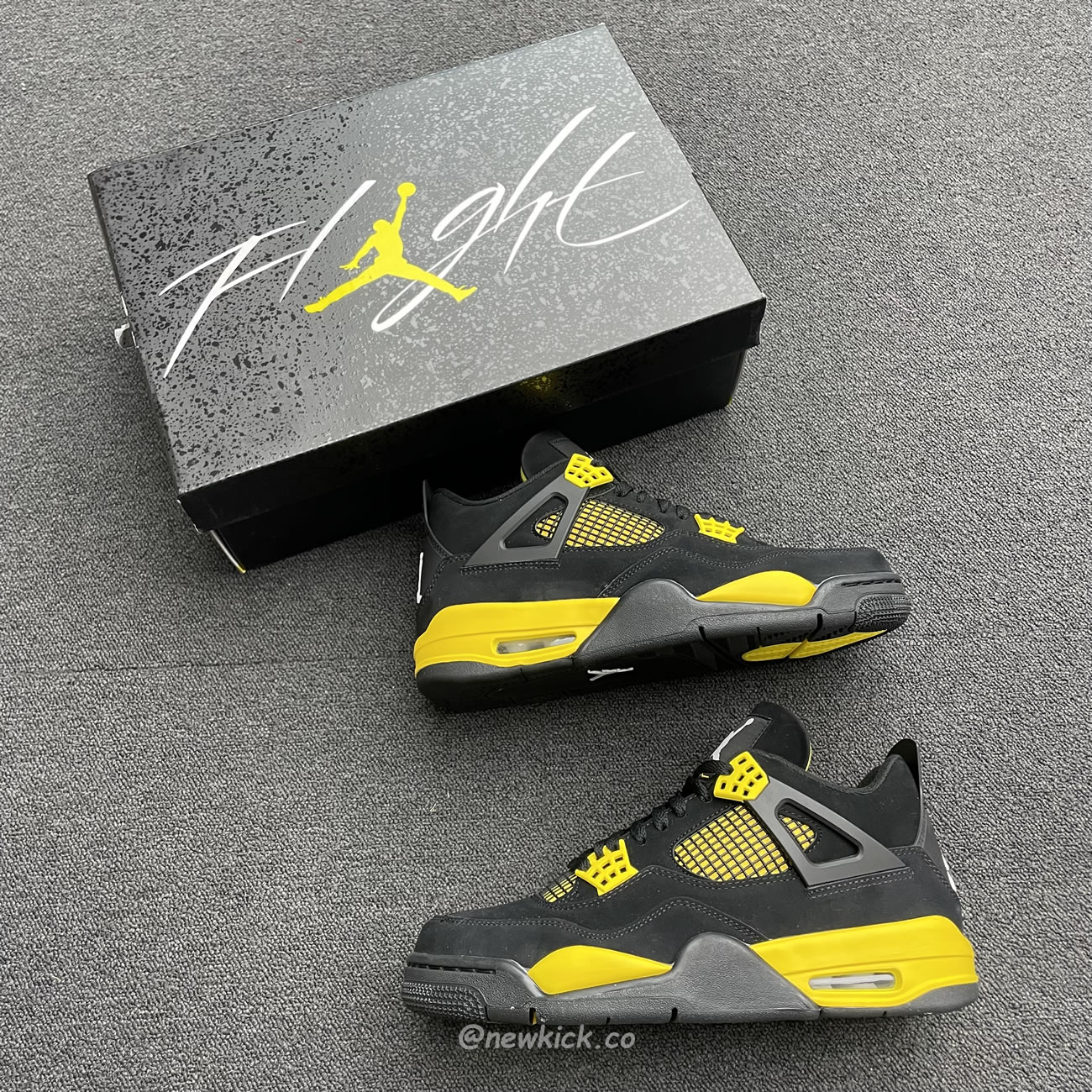 Air Jordan 4 Thunder 2023 Dh6927 017 (17) - newkick.app